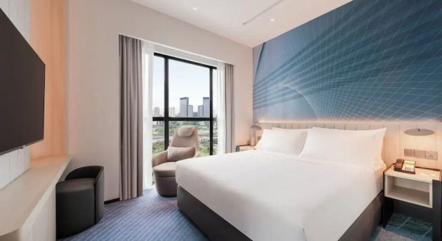 Люкс c 1 комнатой Holiday Inn Kuala Lumpur Bangsar by IHG