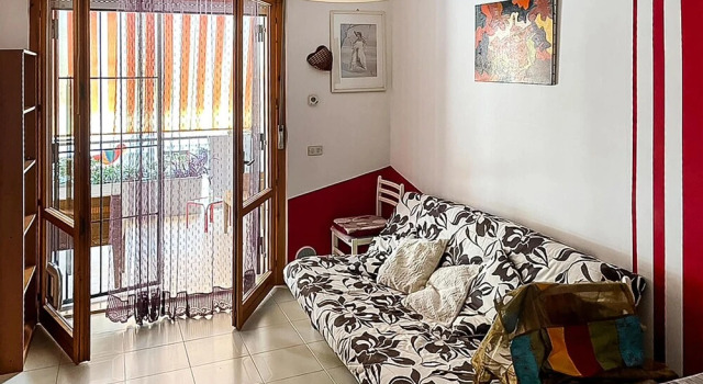 Awesome Apartment in Martinsicuro With Wifi and 2 Bedrooms