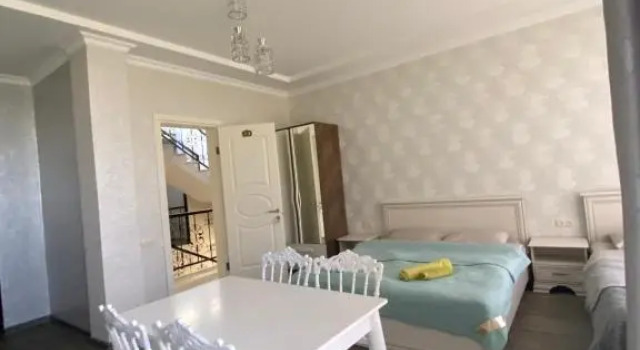 Четырёхместный номер Standard с видом на море House on Moryakov 55