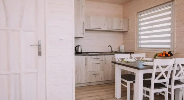 Коттедж Comfortable, Single-story Houses With Terraces