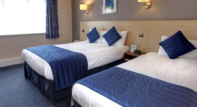 Трёхместный номер Standard Best Western Gatwick Skylane Hotel
