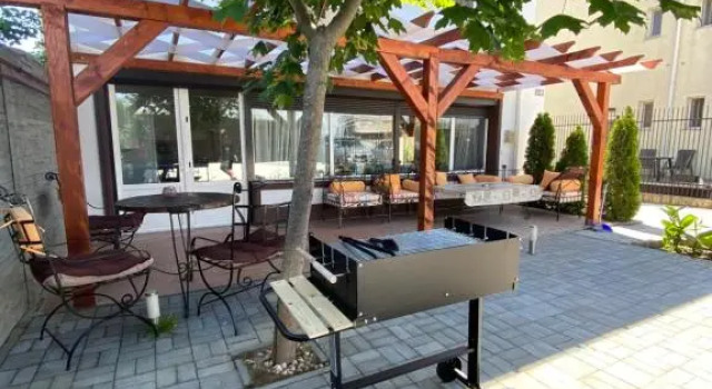 Vila Ammos Mamaia 120 Metri De Plaja, Rezerwuj Willa Domki letniskowe w Navodari, Domek