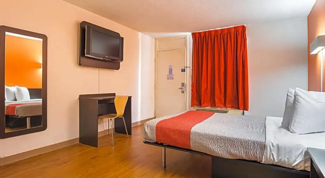 Номер Standard Motel 6-Newnan, GA