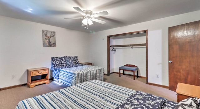 Коттедж Spacious Tobyhanna Family Home: Pool/beach Access!