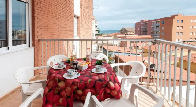 Апартаменты Odisea in Piles With 3 Bedrooms and 2 Bathrooms