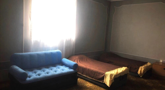 Goldway Hostel And Hotel
