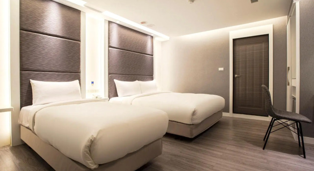 Трёхместный номер Standard Golden Garden Hotel