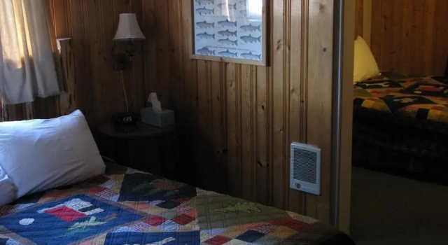 Четырёхместный номер Standard Evergreen Motel