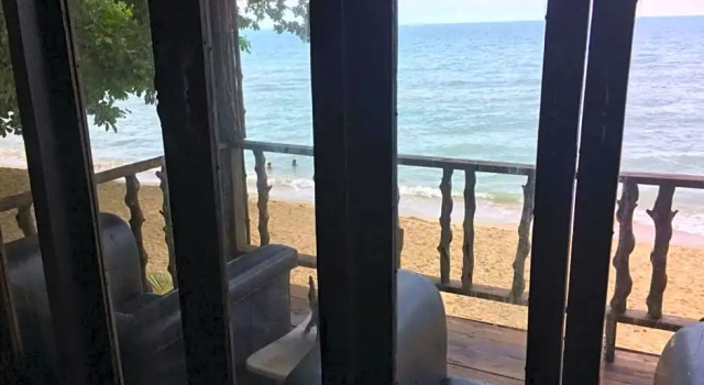 Семейный номер Superior рядом с пляжем White Sand Beach Resort