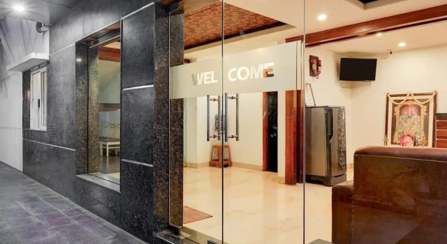 Super Townhouse Arcot Road Near Kauvery hospital, Забронировать Дом для отпуска Недорогие отели штата Тамилнада, недорого