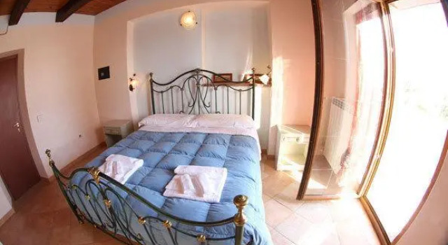 Agrituriso Il Rustico Arcevia, Rezervovat Hotel Arcevia 