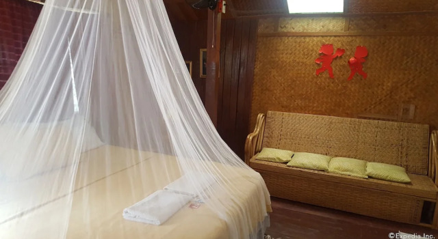 Коттедж с балконом 67th Heaven Holiday Resort