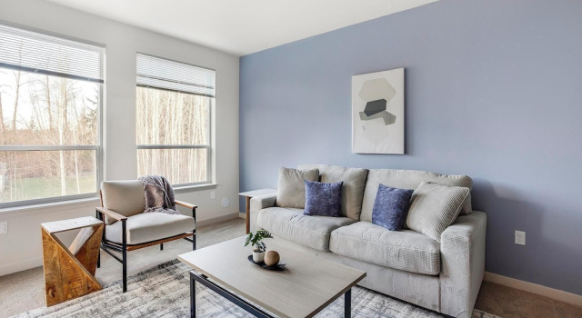 Апартаменты с 2 комнатами Landing Apartments near North Lakewood