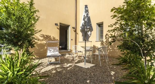 Люкс с видом на бассейн Villa Petriolo - Small Luxury Hotels of the World