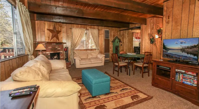 Alpine Oasis, Забронировать Отель Отели в центре Биг-Бэар-Сити, в центре