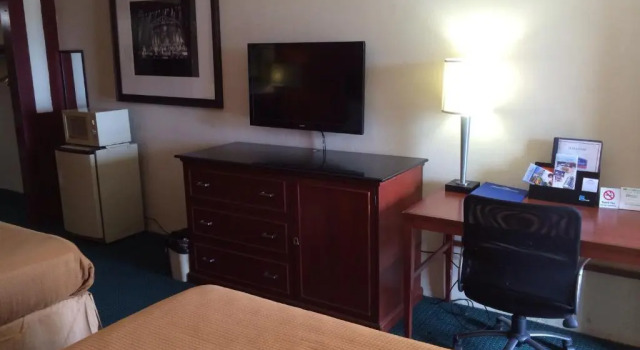 Номер Standard Howard Johnson by Wyndham San Marcos