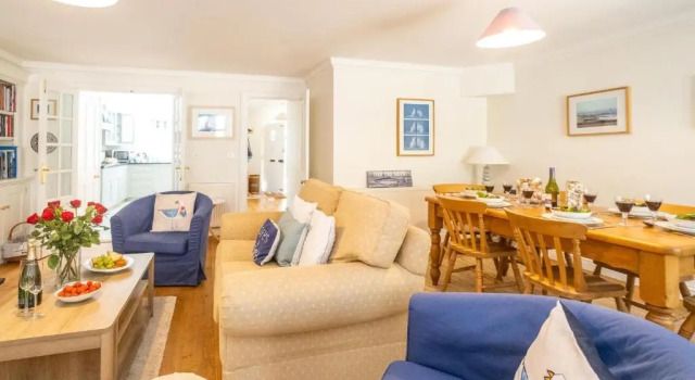 12 Prevetts Way - Aldeburgh Coastal Cottages