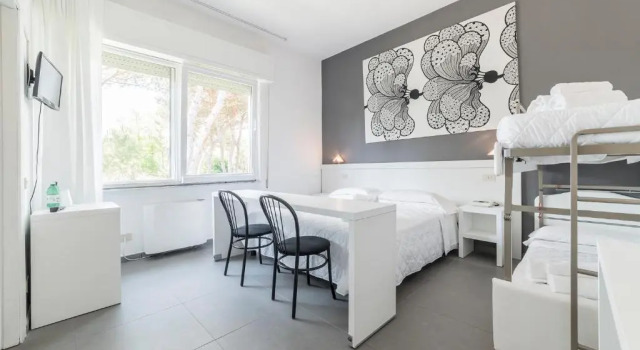 Четырёхместный номер Standard Hotel La Bussola