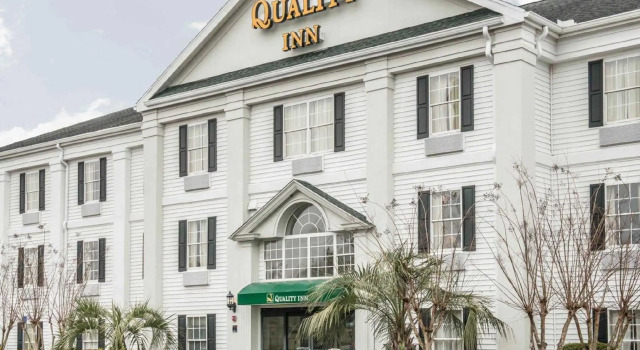 Люкс Quality Inn Lake City