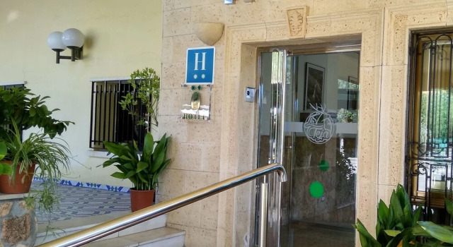 Hotel Restaurante La Teja, Забронировать Отель Вента-де-Карденас Андалусия
