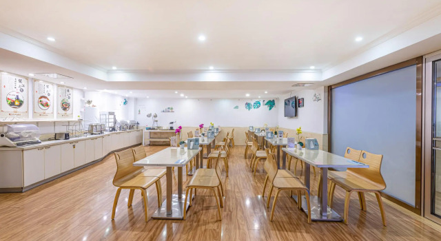Elan Inn Zhenjiang Railway Station Wanda Plaza, Prenota Hotel Hotel in centro a Zhenjiang, hotel in centro a Zhenjiang