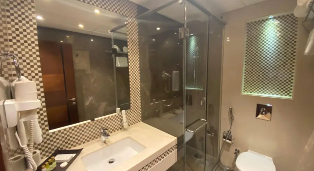 Номер Grand Lancaster Suites Raouche