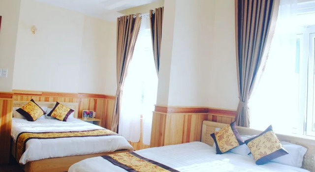 Dinh Nguyen Hotel
