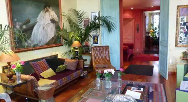 Chambres dhôtes Le Regent, Забронировать Отель Йер Var coast