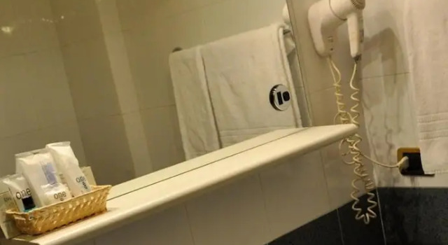 Трёхместный номер Standard Albergo Della Corona
