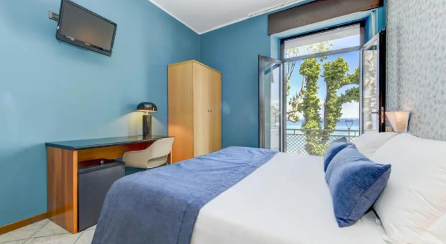Двухместный номер Standard с балконом Hotel Aurora