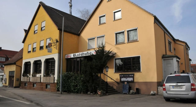 Hotel Gasthof Ratstube, Забронировать Отель Кирххайм-унтер-Текк Swabian Alps