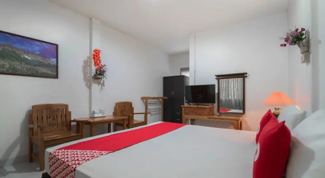 Samanmit Inn Hotel by Oyo Rooms