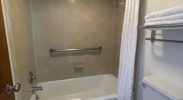 Четырёхместный номер Standard Stagecoach Inn Woodville