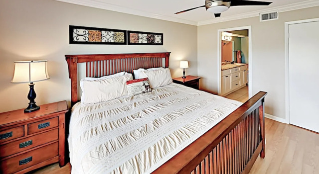 Bahia del Mar Condo Unit 128 2 Bedrooms 2 Bathrooms Condo, Rezerwuj Apartament Apartamenty w Pinellas County, Apartament