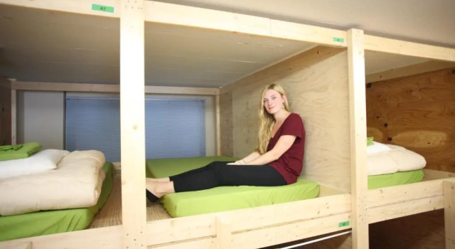 Кровать в общем номере Edo Tokyo Hostel