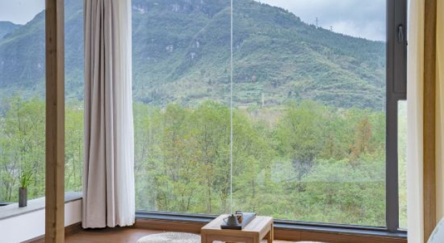 Люкс с красивым видом из окна Xingyi Yunshe Guesthouse (Fanjing Mountain Scenic Area Branch)