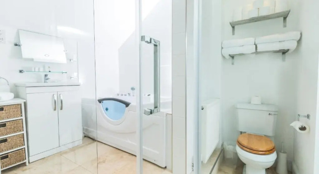 Апартаменты Deluxe Court House Manor Luxury B&B