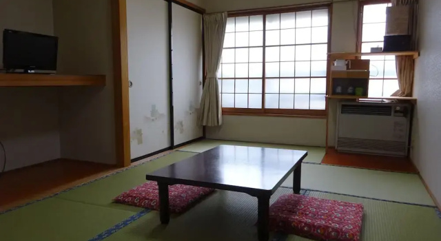 Gakueikan, Prenota Hotel Hakuba 