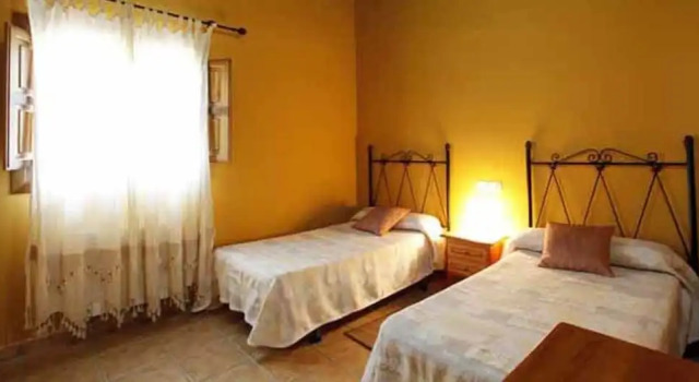 Casas Rurales Fuente Del Aliso, Book Hotel Hotels in Extremadura with a Pool, Swimming Pool