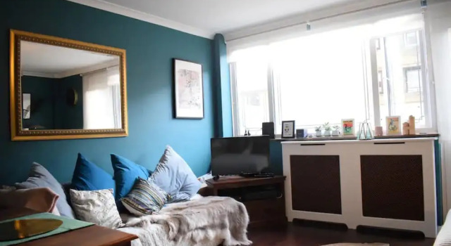2 Bedroom Maisonette in Shoreditch, Забронировать Дом для отпуска Виллы Лондона, рядом с Галерея Rivington Place, Вилла
