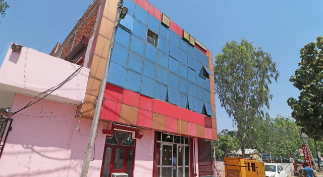 OYO 13234 Hotel Mahak