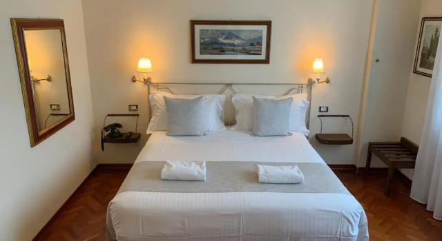 Трёхместный номер Standard с балконом Hotel David