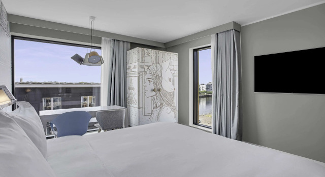 Полулюкс Radisson RED Hotel, Glasgow
