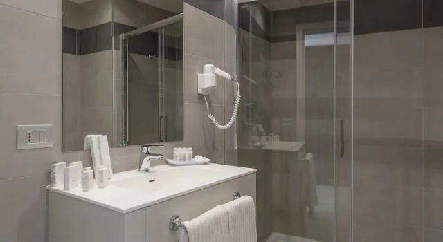 Четырёхместный семейный номер Standard Grand Hotel Biffy