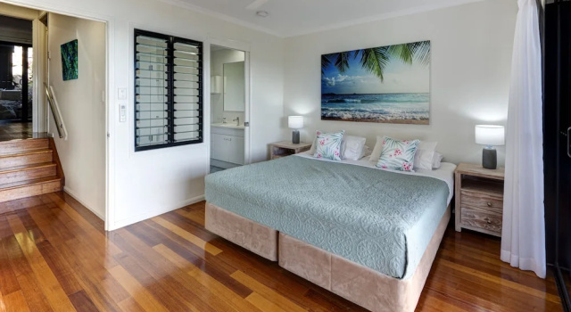Апартаменты с 2 комнатами с балконом Panorama 3 Hamilton Island 2 Bedroom Ocean View Near Marina With Golf Buggy