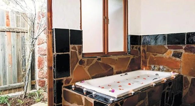 Номер Superior Misty Hills Country Hotel