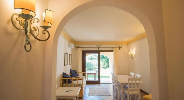 Апартаменты c 1 комнатой с балконом Beautiful Il Giardino Degli Oleandri one Bedroom Sleeps two Num0850