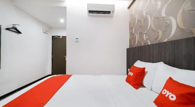 Люкс Standard OYO 89386 Stay 365 Hotel