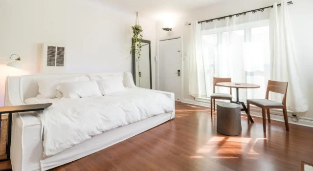 Sunny Boho Chic West Hollywood Flat!