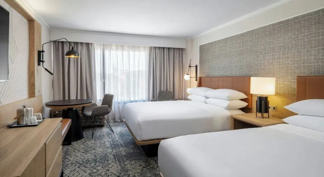 Четырёхместный номер Standard Sheraton Nashville Brentwood